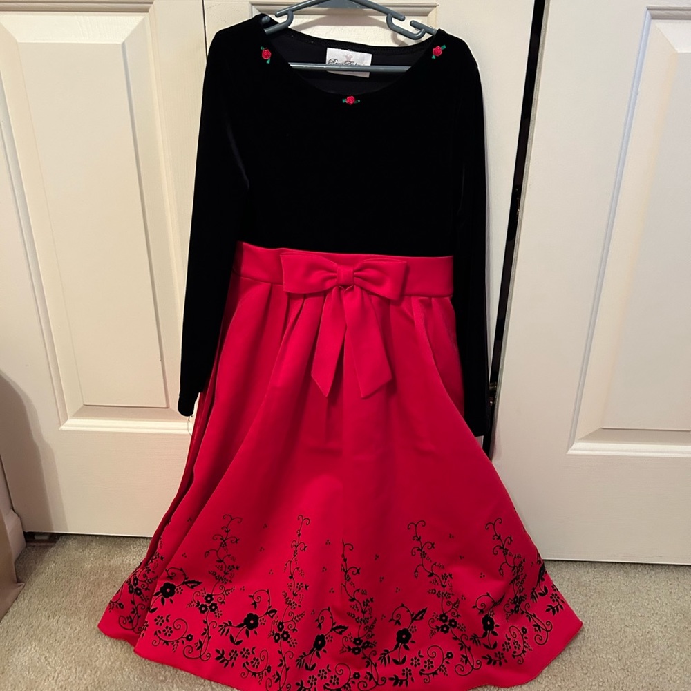 Macy’s girls holiday dress